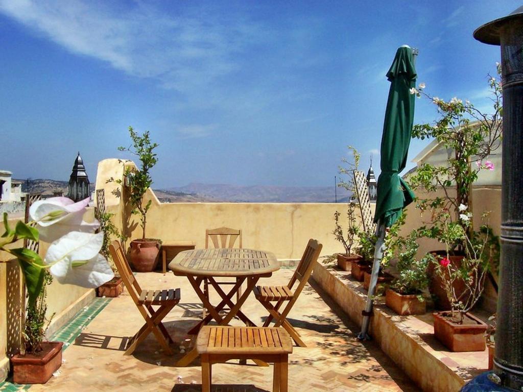 Riad Noujoum Medina Фес Номер фото